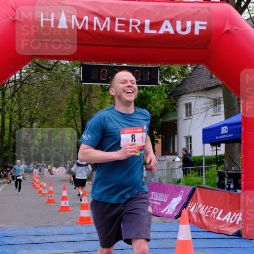19.04.2026 - Hammer Lauf Tim E. http://msf.ph/oto/9539015 19.04.2026 11:32:09 Ziel 4, 411, 1876 meine-sportfotos.de
