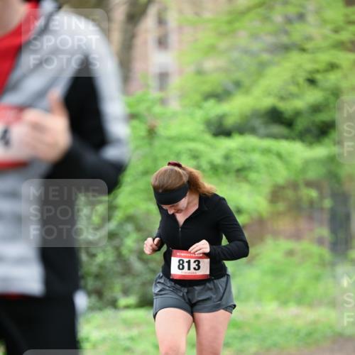 19.04.2026 - Hammer Lauf Dr. Thomas Lammeyer http://msf.ph/oto/9539117 19.04.2026 10:38:35 Laufen 813 meine-sportfotos.de