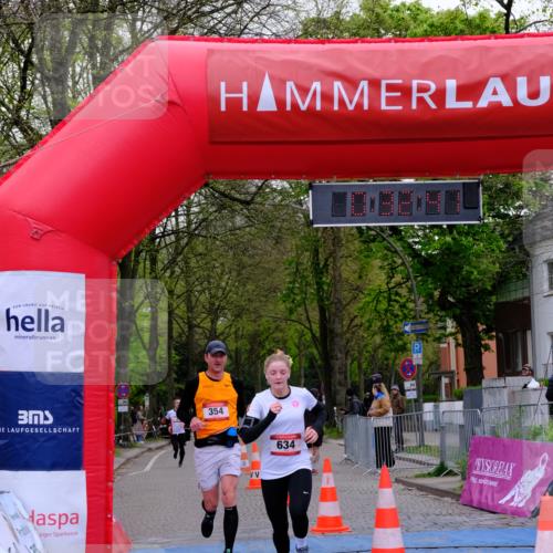 19.04.2026 - Hammer Lauf Tim E. http://msf.ph/oto/9539155 19.04.2026 11:32:49 Ziel 354, 634, 678 meine-sportfotos.de
