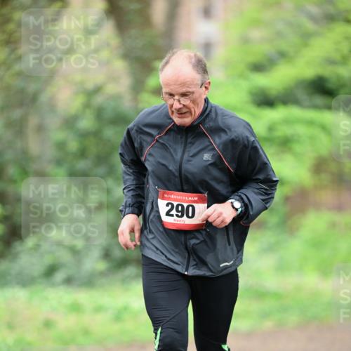 19.04.2026 - Hammer Lauf Dr. Thomas Lammeyer http://msf.ph/oto/9539208 19.04.2026 10:39:14 Laufen 290 meine-sportfotos.de