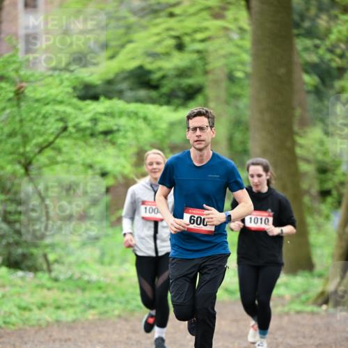 19.04.2026 - Hammer Lauf Dr. Thomas Lammeyer http://msf.ph/oto/9539328 19.04.2026 10:39:40 Laufen 100, 600, 1010 meine-sportfotos.de