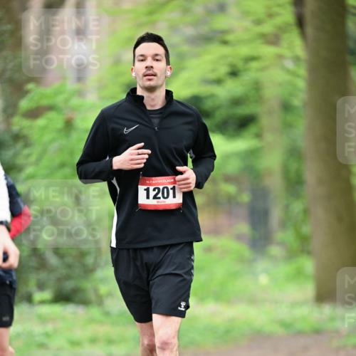 19.04.2026 - Hammer Lauf Dr. Thomas Lammeyer http://msf.ph/oto/9539482 19.04.2026 10:40:16 Laufen 1201 meine-sportfotos.de