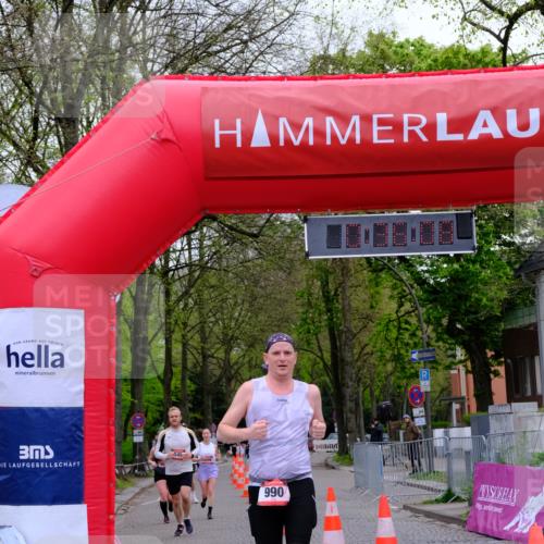 19.04.2026 - Hammer Lauf Tim E. http://msf.ph/oto/9539589 19.04.2026 11:36:17 Ziel 412, 549, 987, 990, 1096 meine-sportfotos.de
