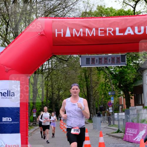 19.04.2026 - Hammer Lauf Tim E. http://msf.ph/oto/9539592 19.04.2026 11:36:17 Ziel 412, 549, 987, 990, 1096 meine-sportfotos.de