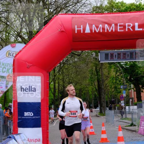 19.04.2026 - Hammer Lauf Tim E. http://msf.ph/oto/9539602 19.04.2026 11:36:20 Ziel 412, 549, 987, 990, 1096 meine-sportfotos.de