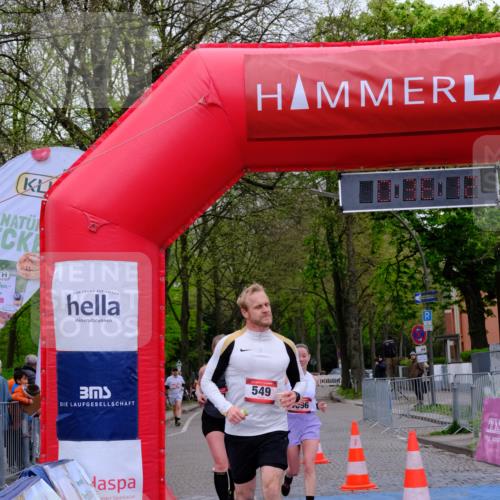 19.04.2026 - Hammer Lauf Tim E. http://msf.ph/oto/9539604 19.04.2026 11:36:20 Ziel 412, 549, 987, 990, 1096 meine-sportfotos.de