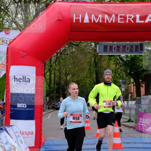 19.04.2026 - Hammer Lauf Tim E. http://msf.ph/oto/9539663 19.04.2026 11:36:49 Ziel 326, 404, 637, 656 meine-sportfotos.de