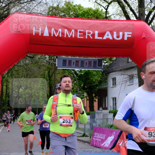 19.04.2026 - Hammer Lauf Tim E. http://msf.ph/oto/9539707 19.04.2026 11:37:09 Ziel 144, 145, 263, 524, 525, 938, 1268 meine-sportfotos.de