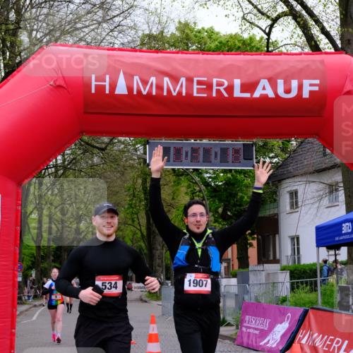 19.04.2026 - Hammer Lauf Tim E. http://msf.ph/oto/9539772 19.04.2026 11:37:26 Ziel 9, 10, 534, 1907 meine-sportfotos.de