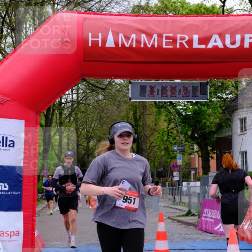 19.04.2026 - Hammer Lauf Tim E. http://msf.ph/oto/9539889 19.04.2026 11:38:29 Ziel 420, 697, 951, 1919, 1928 meine-sportfotos.de