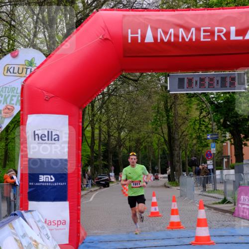 19.04.2026 - Hammer Lauf Tim E. http://msf.ph/oto/9540008 19.04.2026 11:39:23 Ziel 1911 meine-sportfotos.de