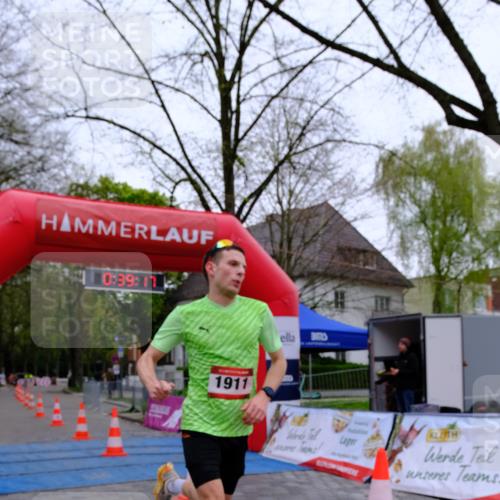 19.04.2026 - Hammer Lauf Tim E. http://msf.ph/oto/9540012 19.04.2026 11:39:25 Ziel 1911 meine-sportfotos.de