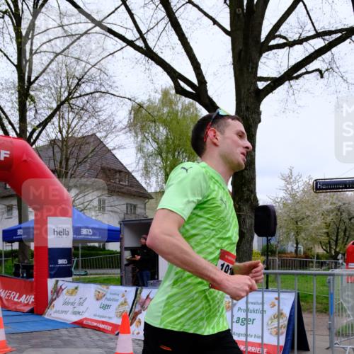 19.04.2026 - Hammer Lauf Tim E. http://msf.ph/oto/9540015 19.04.2026 11:39:25 Ziel 1911 meine-sportfotos.de