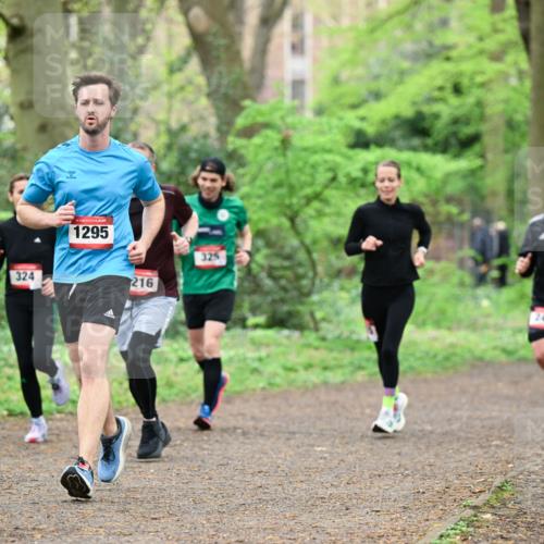 19.04.2026 - Hammer Lauf Dr. Thomas Lammeyer http://msf.ph/oto/9540073 19.04.2026 10:41:48 Laufen 324, 1295, 216, 325, 241 meine-sportfotos.de
