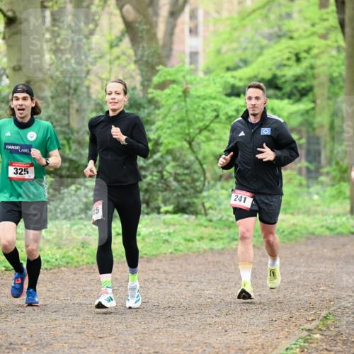 19.04.2026 - Hammer Lauf Dr. Thomas Lammeyer http://msf.ph/oto/9540089 19.04.2026 10:41:50 Laufen 325, 241, 327 meine-sportfotos.de