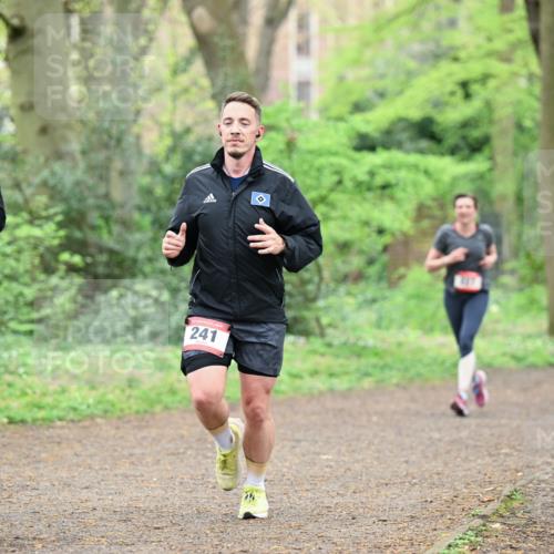 19.04.2026 - Hammer Lauf Dr. Thomas Lammeyer http://msf.ph/oto/9540102 19.04.2026 10:41:51 Laufen 241, 427 meine-sportfotos.de