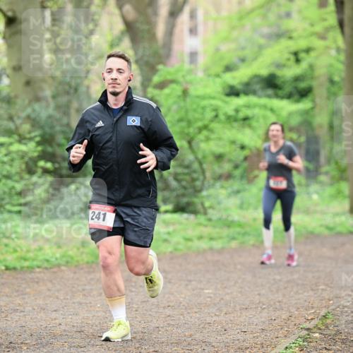 19.04.2026 - Hammer Lauf Dr. Thomas Lammeyer http://msf.ph/oto/9540107 19.04.2026 10:41:51 Laufen 241 meine-sportfotos.de