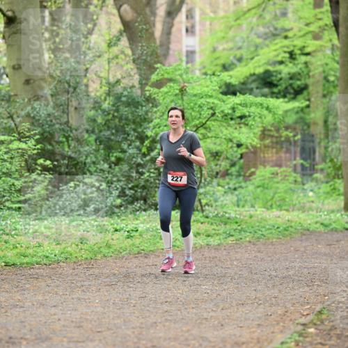 19.04.2026 - Hammer Lauf Dr. Thomas Lammeyer http://msf.ph/oto/9540117 19.04.2026 10:41:53 Laufen 227 meine-sportfotos.de