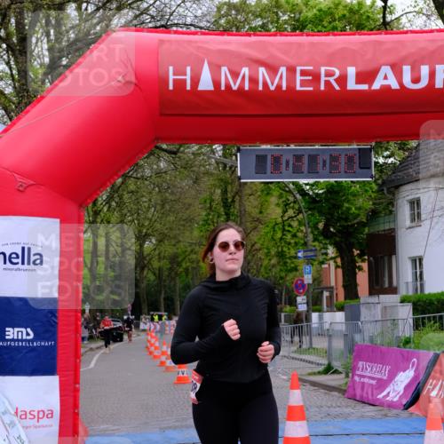 19.04.2026 - Hammer Lauf Tim E. http://msf.ph/oto/9540132 19.04.2026 11:41:38 Ziel 398, 1208 meine-sportfotos.de