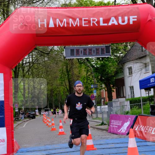 19.04.2026 - Hammer Lauf Tim E. http://msf.ph/oto/9540395 19.04.2026 11:45:46 Ziel 766, 862, 1236 meine-sportfotos.de