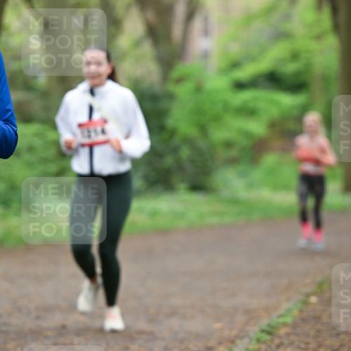 19.04.2026 - Hammer Lauf Dr. Thomas Lammeyer http://msf.ph/oto/9540532 19.04.2026 10:43:32 Laufen 652 meine-sportfotos.de