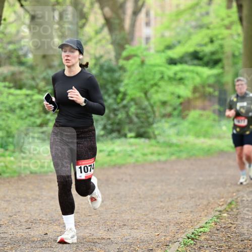 19.04.2026 - Hammer Lauf Dr. Thomas Lammeyer http://msf.ph/oto/9540635 19.04.2026 10:43:52 Laufen 1074, 1477 meine-sportfotos.de