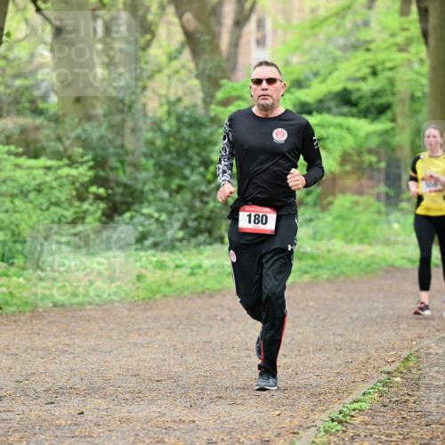 19.04.2026 - Hammer Lauf Dr. Thomas Lammeyer http://msf.ph/oto/9540700 19.04.2026 10:44:02 Laufen 180 meine-sportfotos.de