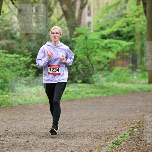 19.04.2026 - Hammer Lauf Dr. Thomas Lammeyer http://msf.ph/oto/9540786 19.04.2026 10:44:18 Laufen 1234 meine-sportfotos.de