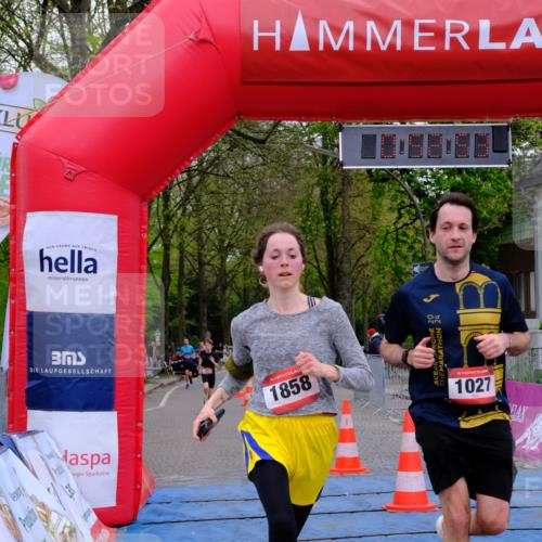 19.04.2026 - Hammer Lauf Tim E. http://msf.ph/oto/9540878 19.04.2026 11:53:01 Ziel 21, 1027, 1858 meine-sportfotos.de