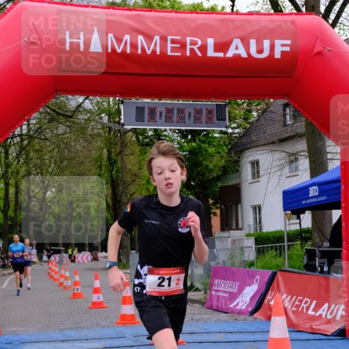 19.04.2026 - Hammer Lauf Tim E. http://msf.ph/oto/9540895 19.04.2026 11:53:06 Ziel 8, 20, 21, 1027, 1858 meine-sportfotos.de
