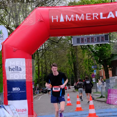 19.04.2026 - Hammer Lauf Tim E. http://msf.ph/oto/9540932 19.04.2026 11:53:22 Ziel 239, 354, 602, 920, 928 meine-sportfotos.de