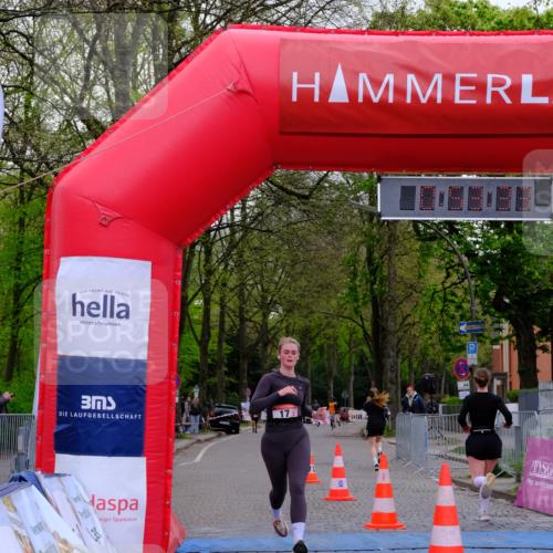 19.04.2026 - Hammer Lauf Tim E. http://msf.ph/oto/9540973 19.04.2026 11:53:41 Ziel 17, 609, 912 meine-sportfotos.de