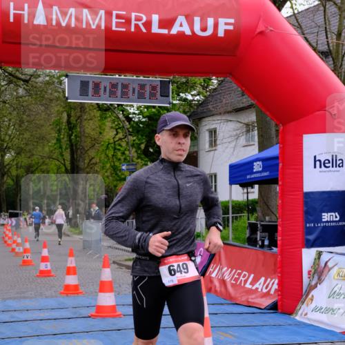 19.04.2026 - Hammer Lauf Tim E. http://msf.ph/oto/9541006 19.04.2026 11:53:57 Ziel 307, 601, 649 meine-sportfotos.de