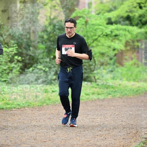 19.04.2026 - Hammer Lauf Dr. Thomas Lammeyer http://msf.ph/oto/9541020 19.04.2026 10:45:05 Laufen 907 meine-sportfotos.de