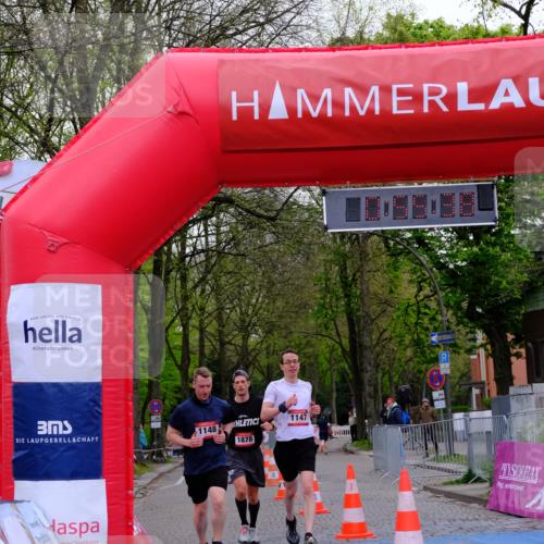 19.04.2026 - Hammer Lauf Tim E. http://msf.ph/oto/9541143 19.04.2026 11:55:46 Ziel 1147, 1148, 1878 meine-sportfotos.de