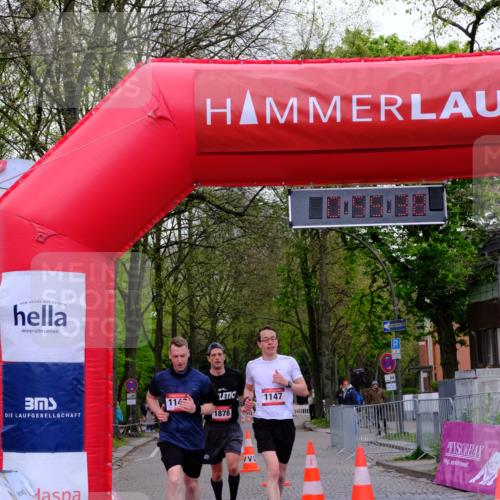 19.04.2026 - Hammer Lauf Tim E. http://msf.ph/oto/9541148 19.04.2026 11:55:46 Ziel 1147, 1148, 1878 meine-sportfotos.de