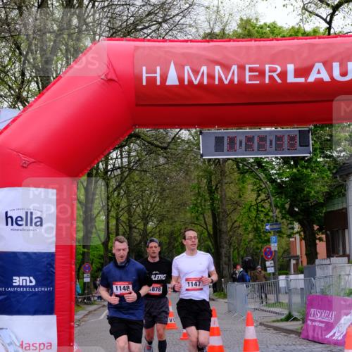 19.04.2026 - Hammer Lauf Tim E. http://msf.ph/oto/9541151 19.04.2026 11:55:46 Ziel 1147, 1148, 1878 meine-sportfotos.de
