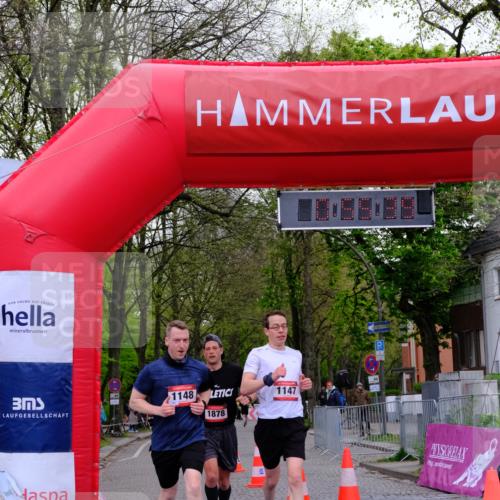 19.04.2026 - Hammer Lauf Tim E. http://msf.ph/oto/9541154 19.04.2026 11:55:46 Ziel 1147, 1148, 1878 meine-sportfotos.de