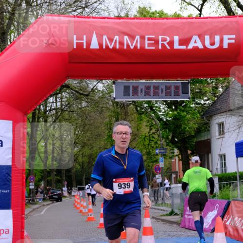 19.04.2026 - Hammer Lauf Tim E. http://msf.ph/oto/9541201 19.04.2026 11:56:37 Ziel 554, 620, 939 meine-sportfotos.de