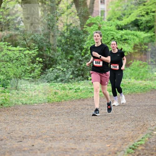 19.04.2026 - Hammer Lauf Dr. Thomas Lammeyer http://msf.ph/oto/9541229 19.04.2026 10:45:50 Laufen 888, 798, 759 meine-sportfotos.de
