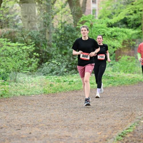 19.04.2026 - Hammer Lauf Dr. Thomas Lammeyer http://msf.ph/oto/9541232 19.04.2026 10:45:51 Laufen 888, 798, 759, 584 meine-sportfotos.de