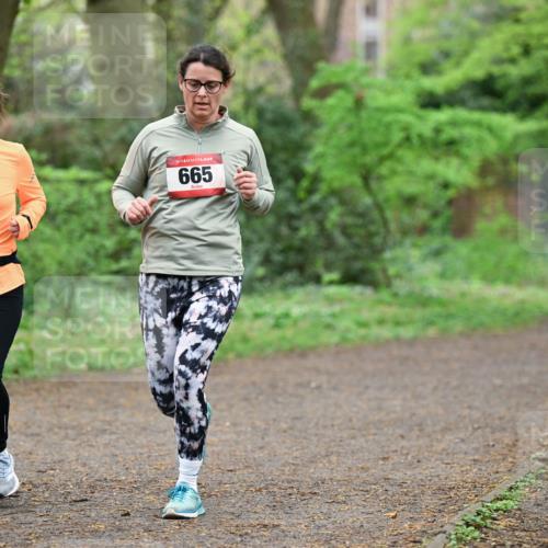 19.04.2026 - Hammer Lauf Dr. Thomas Lammeyer http://msf.ph/oto/9541351 19.04.2026 10:46:12 Laufen 653, 665 meine-sportfotos.de