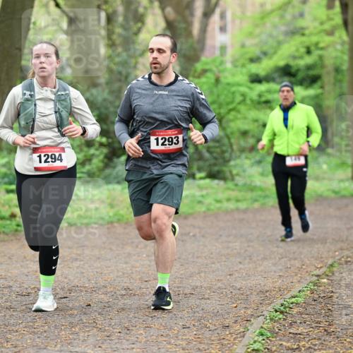 19.04.2026 - Hammer Lauf Dr. Thomas Lammeyer http://msf.ph/oto/9541521 19.04.2026 10:46:44 Laufen 1294, 1293 meine-sportfotos.de