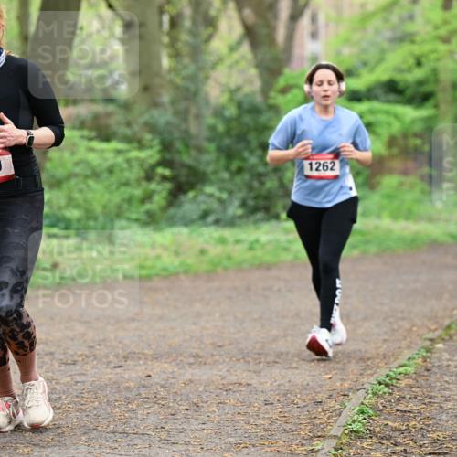 19.04.2026 - Hammer Lauf Dr. Thomas Lammeyer http://msf.ph/oto/9541566 19.04.2026 10:47:09 Laufen 909, 1262 meine-sportfotos.de
