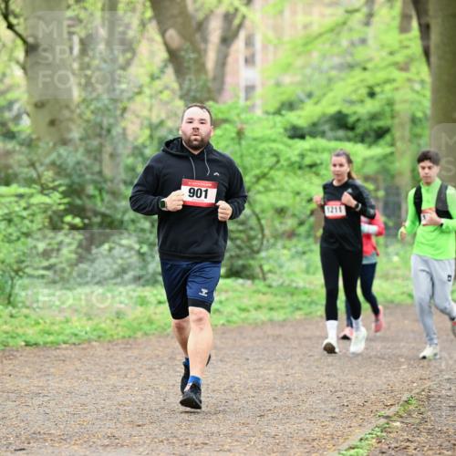 19.04.2026 - Hammer Lauf Dr. Thomas Lammeyer http://msf.ph/oto/9541661 19.04.2026 10:47:42 Laufen 901, 1211, 1814 meine-sportfotos.de