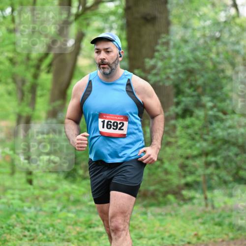 19.04.2026 - Hammer Lauf Dr. Thomas Lammeyer http://msf.ph/oto/9541718 19.04.2026 10:47:52 Laufen 1692 meine-sportfotos.de