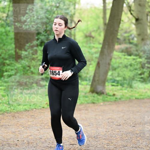 19.04.2026 - Hammer Lauf Dr. Thomas Lammeyer http://msf.ph/oto/9541775 19.04.2026 10:48:12 Laufen 1654 meine-sportfotos.de