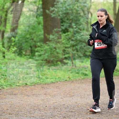 19.04.2026 - Hammer Lauf Dr. Thomas Lammeyer http://msf.ph/oto/9541952 19.04.2026 10:49:24 Laufen 251 meine-sportfotos.de