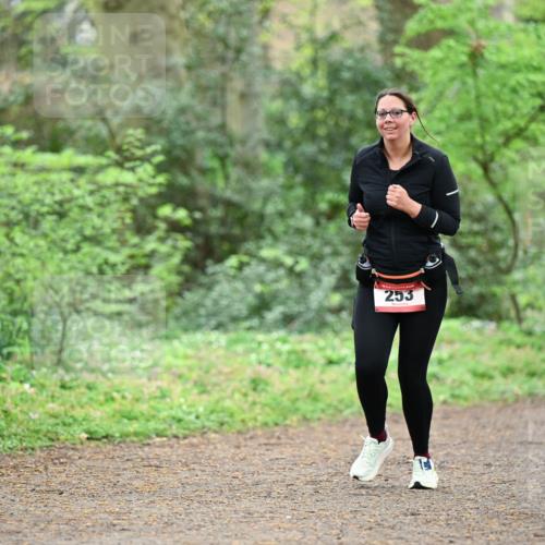 19.04.2026 - Hammer Lauf Dr. Thomas Lammeyer http://msf.ph/oto/9542030 19.04.2026 10:50:05 Laufen 253 meine-sportfotos.de