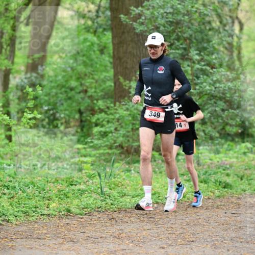 19.04.2026 - Hammer Lauf Dr. Thomas Lammeyer http://msf.ph/oto/9542151 19.04.2026 10:51:00 Laufen 141, 211, 349 meine-sportfotos.de
